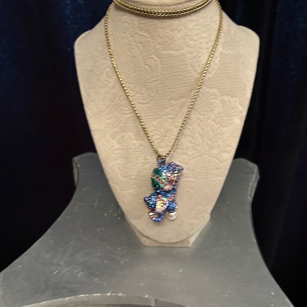 Betsey Johnson Elegant Blue and Gold Circus Elephant Pendant Necklace